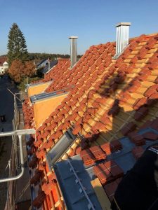 Biberschwanz_dacheindeckung_Luetzelburg-Gablingen